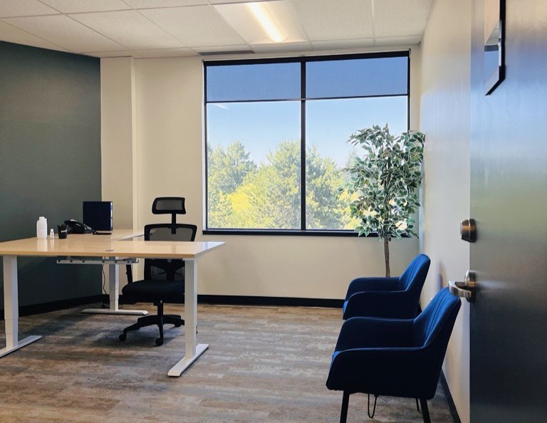 Office 330 (3)